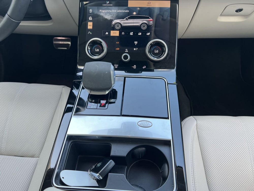 Land Rover Range Rover Velar usata a Cosenza (15)