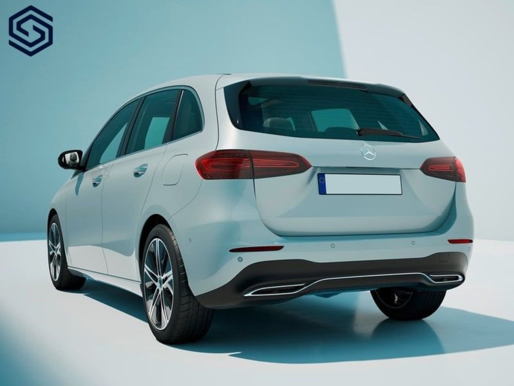 Mercedes-Benz Classe B nuova a Cagliari (3)