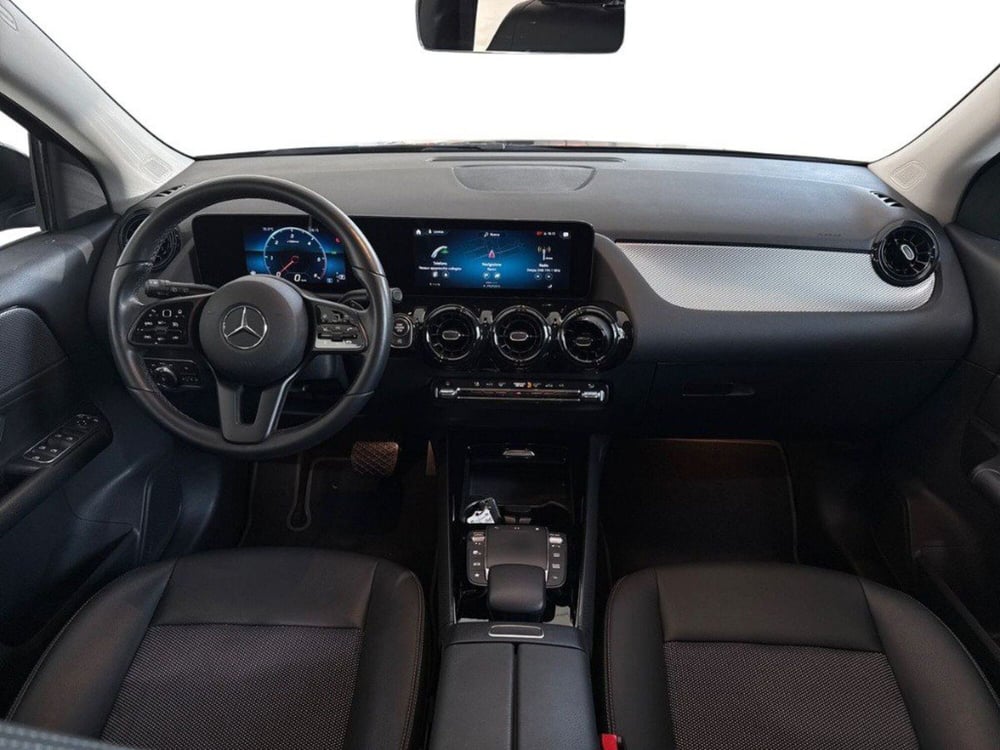 Mercedes-Benz GLA SUV usata a Rimini (10)