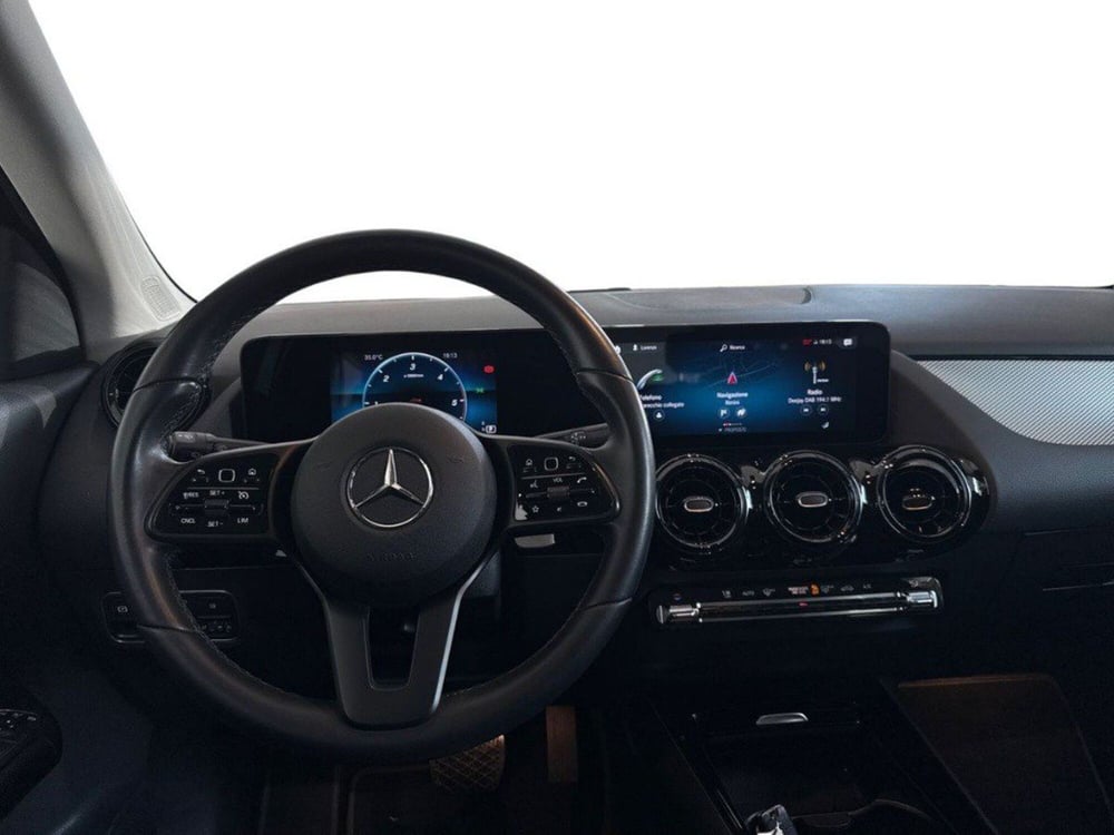 Mercedes-Benz GLA SUV usata a Rimini (11)