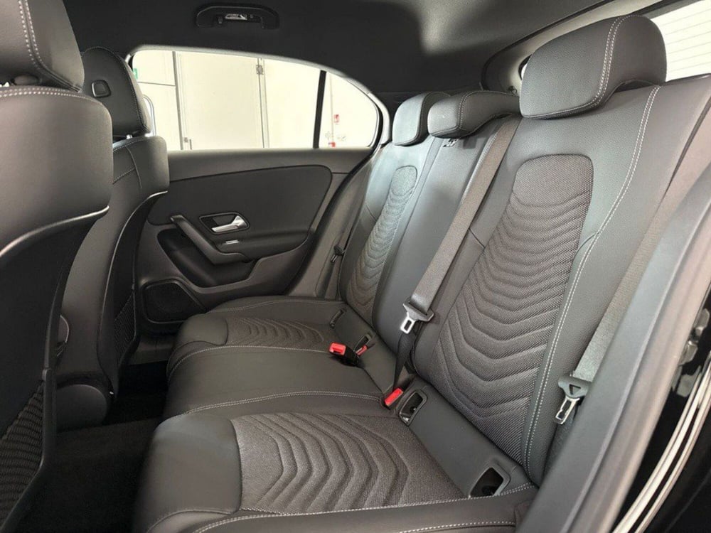 Mercedes-Benz Classe A nuova a Rimini (12)