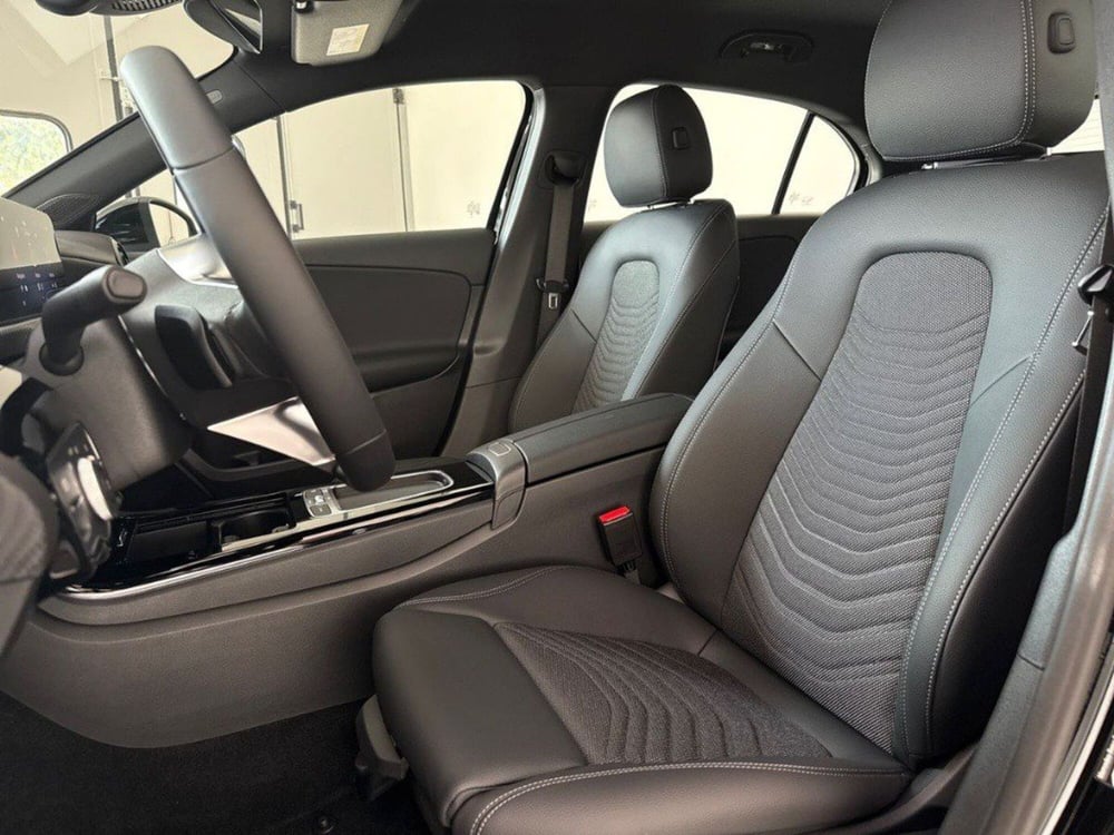 Mercedes-Benz Classe A nuova a Rimini (13)