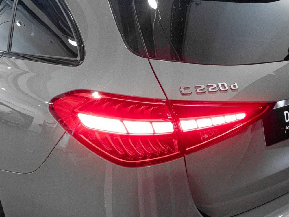 Mercedes-Benz Classe C Station Wagon nuova a Macerata (6)