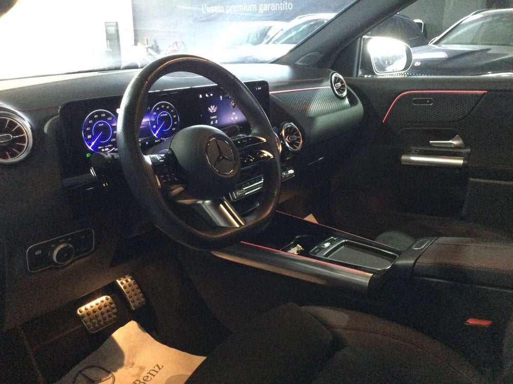 Mercedes-Benz EQA usata a Caserta (11)