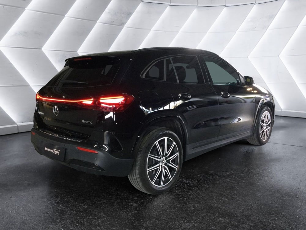 Mercedes-Benz EQA usata a Caserta (5)