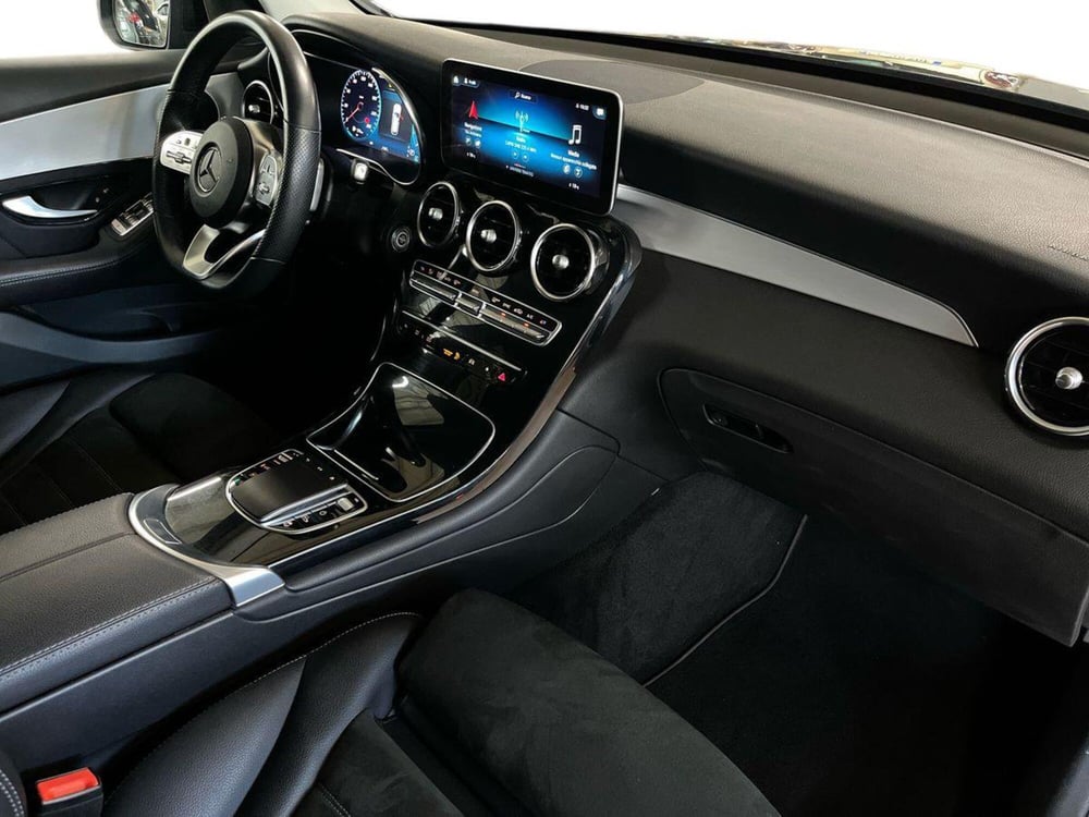 Mercedes-Benz GLC SUV usata a Napoli (13)