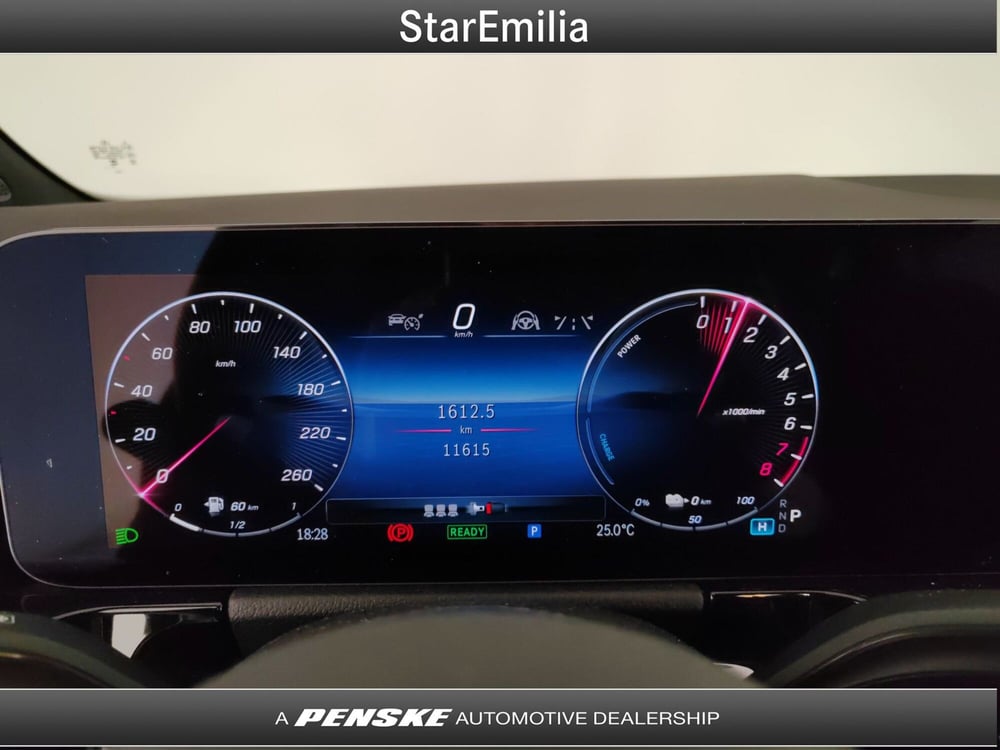 Mercedes-Benz GLA SUV usata a Bologna (15)