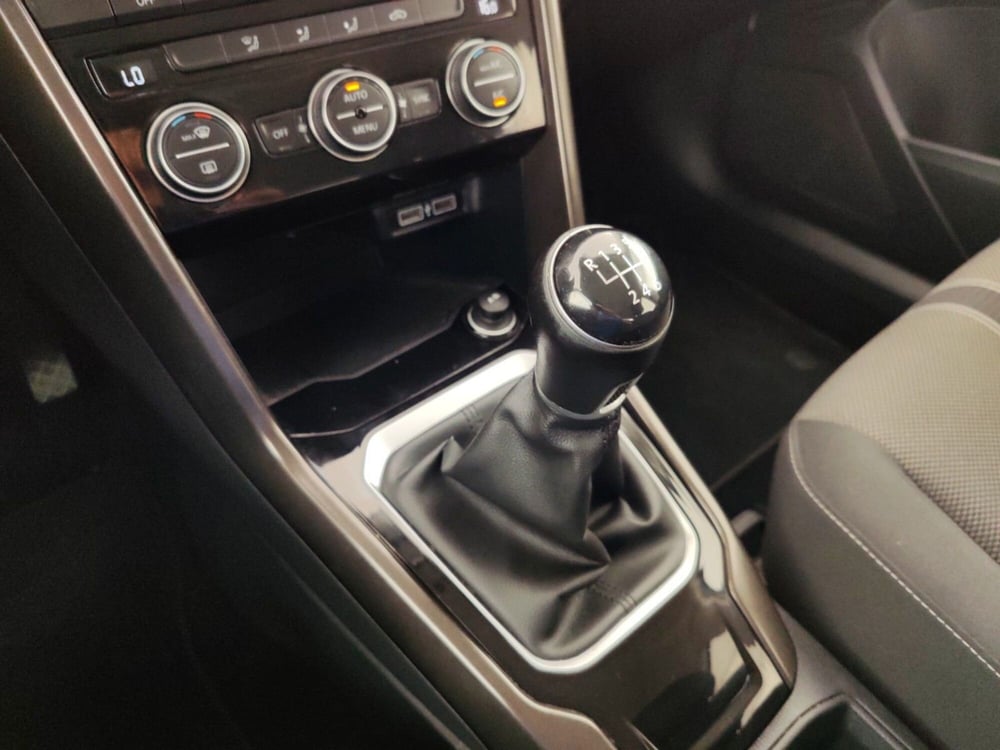 Volkswagen T-Roc usata a Massa-Carrara (12)
