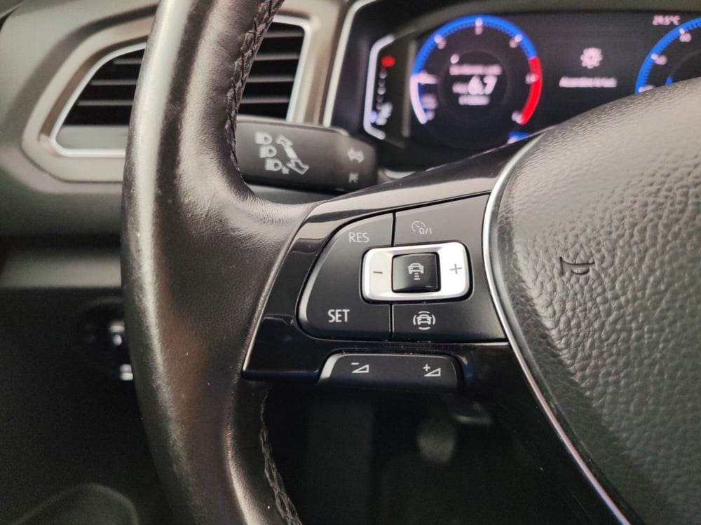 Volkswagen T-Roc usata a Massa-Carrara (14)