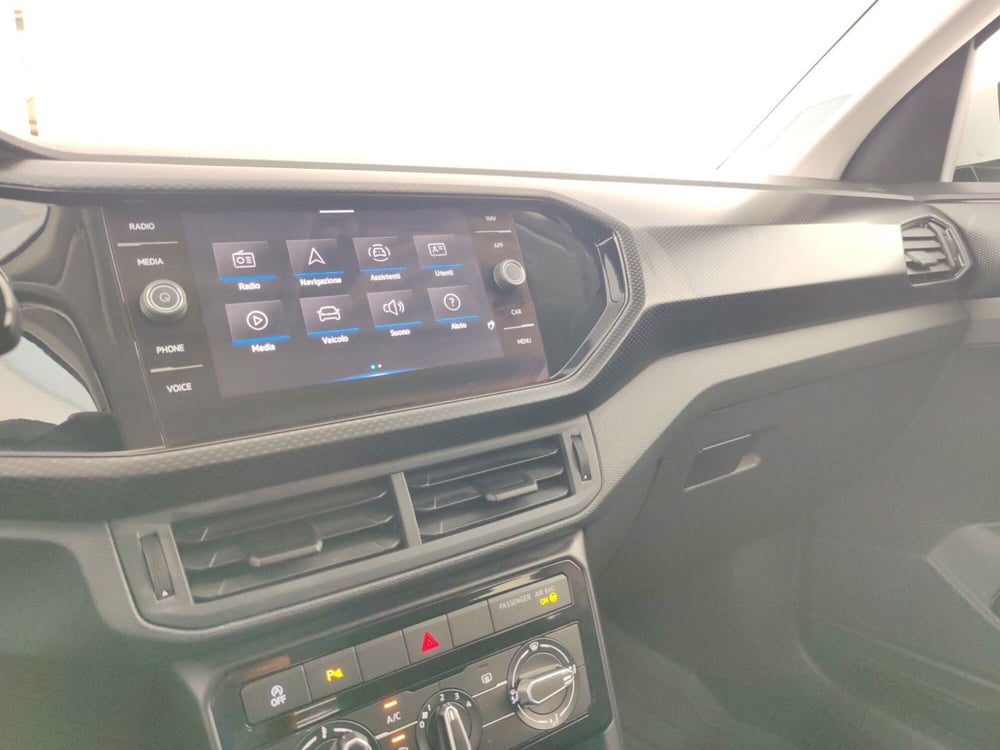 Volkswagen T-Cross usata a Massa-Carrara (12)
