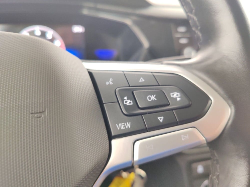 Volkswagen T-Cross usata a Massa-Carrara (13)