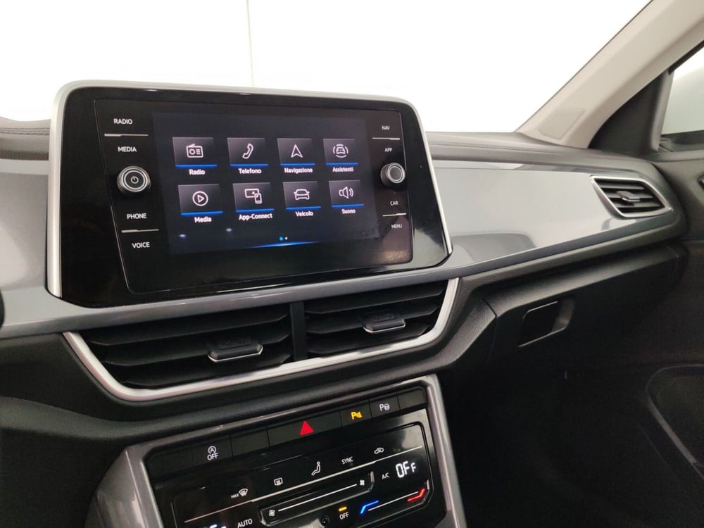 Volkswagen T-Roc usata a Massa-Carrara (12)