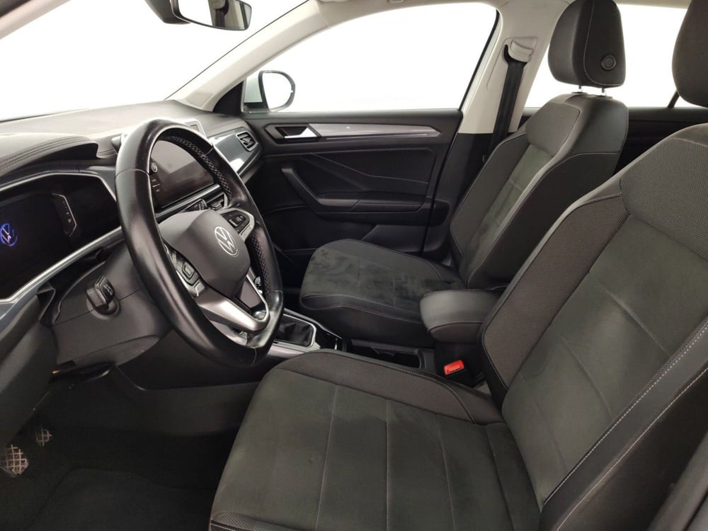 Volkswagen T-Roc usata a Massa-Carrara (7)