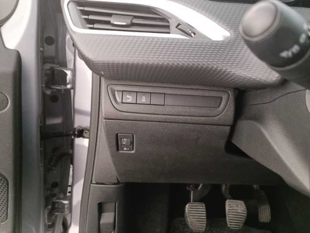 Peugeot 2008 usata a Treviso (13)