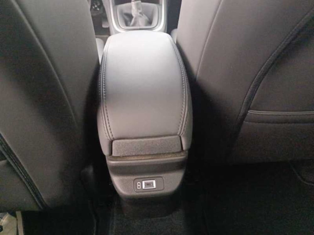 Jeep Avenger usata a Treviso (18)