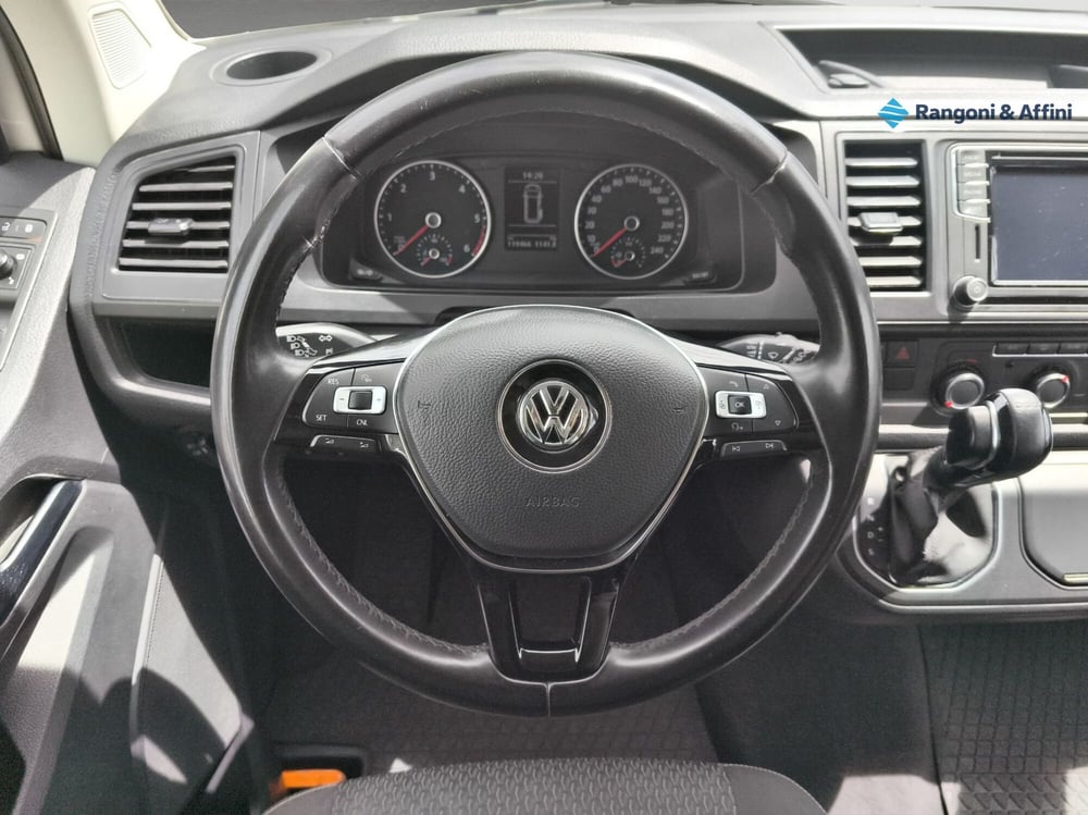 Volkswagen Multivan usata a Brescia (13)