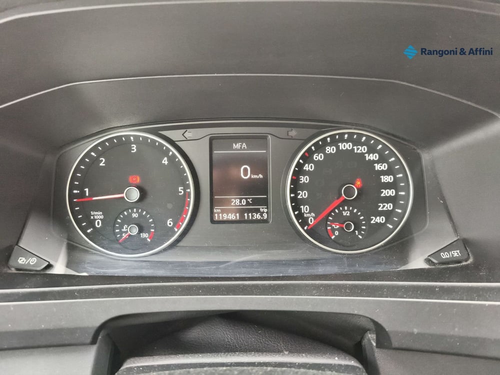Volkswagen Multivan usata a Brescia (14)