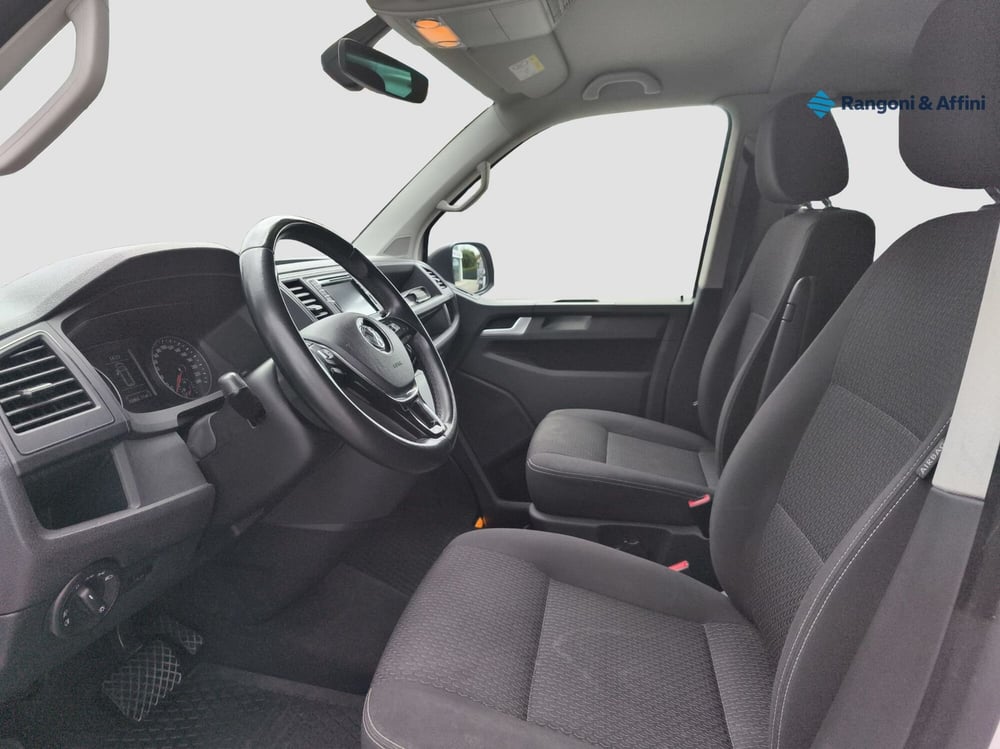 Volkswagen Multivan usata a Brescia (5)
