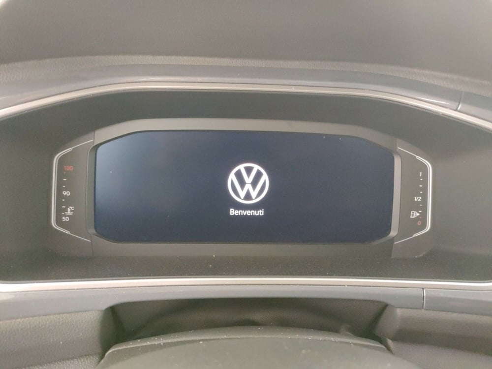 Volkswagen T-Roc usata a Napoli (11)