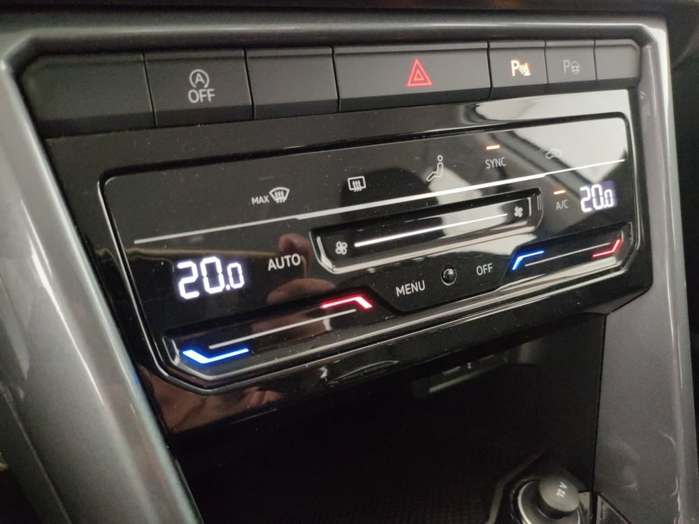 Volkswagen T-Roc usata a Napoli (15)