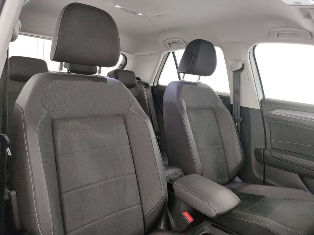 Volkswagen T-Roc usata a Napoli (8)