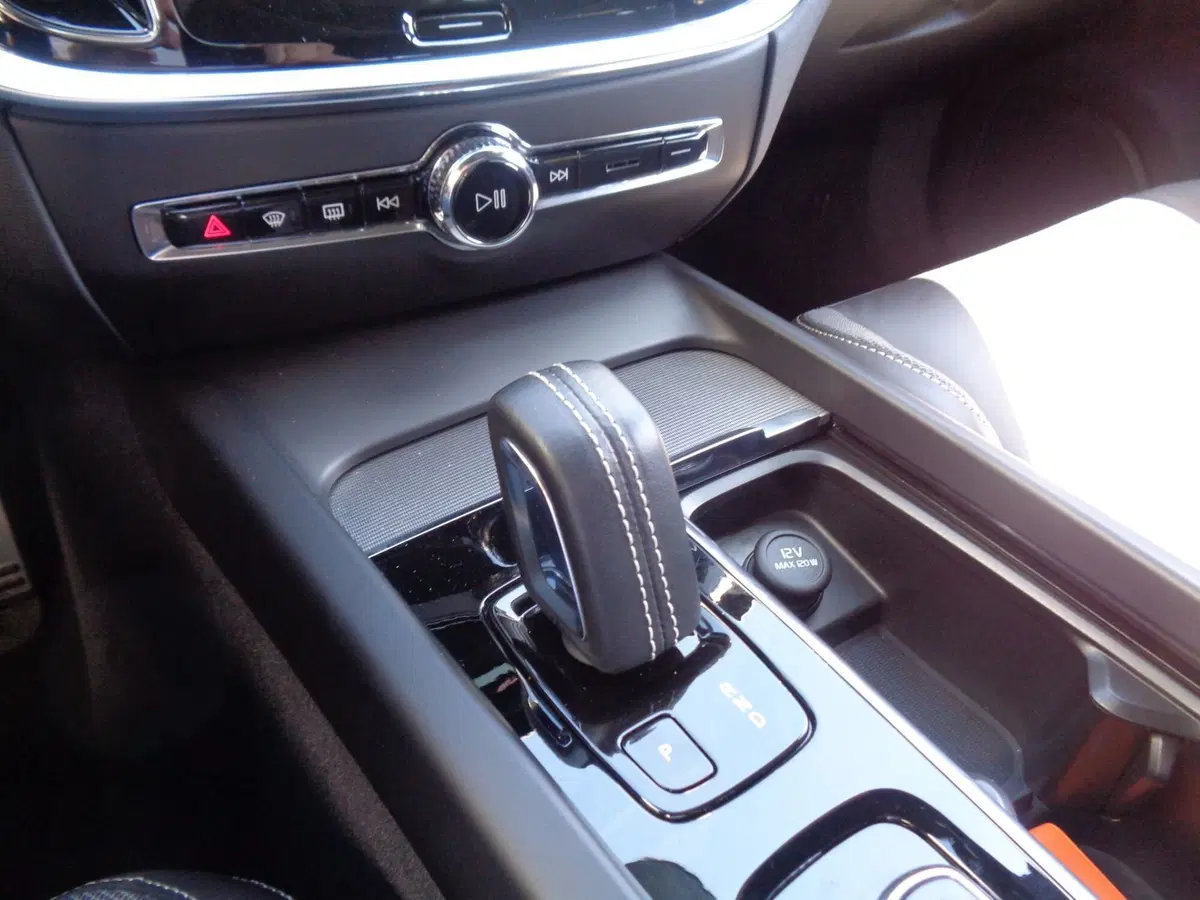 Volvo V60 usata a Treviso (17)