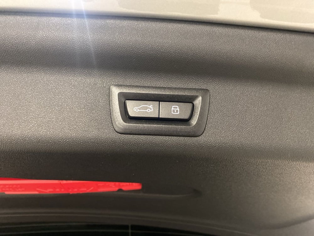 MINI Mini Countryman nuova a Napoli (17)