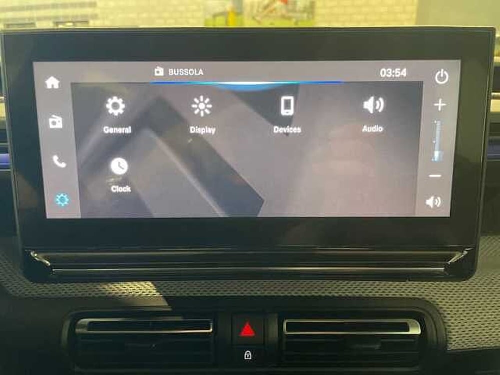 Citroen C3 Aircross nuova a Salerno (19)
