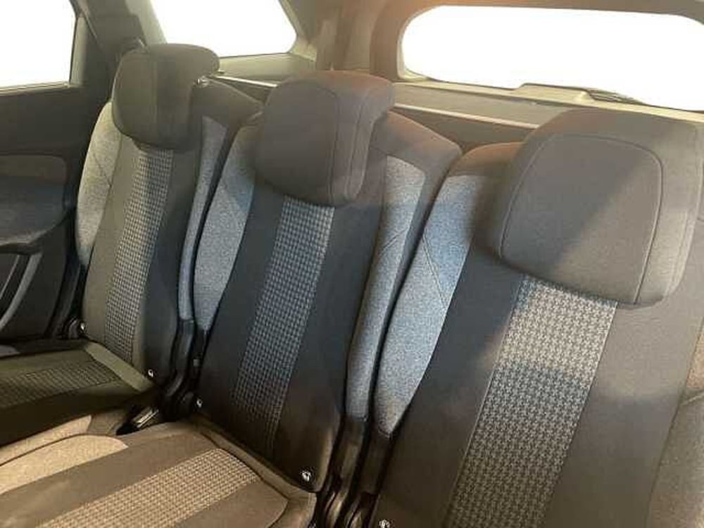 Peugeot 5008 usata a Salerno (14)
