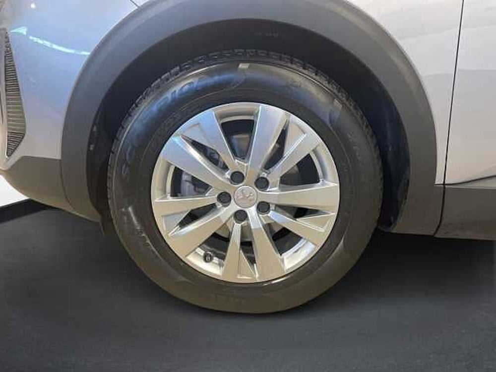 Peugeot 5008 usata a Salerno (8)