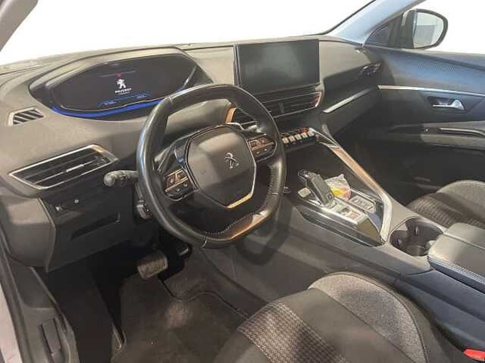 Peugeot 5008 usata a Salerno (9)
