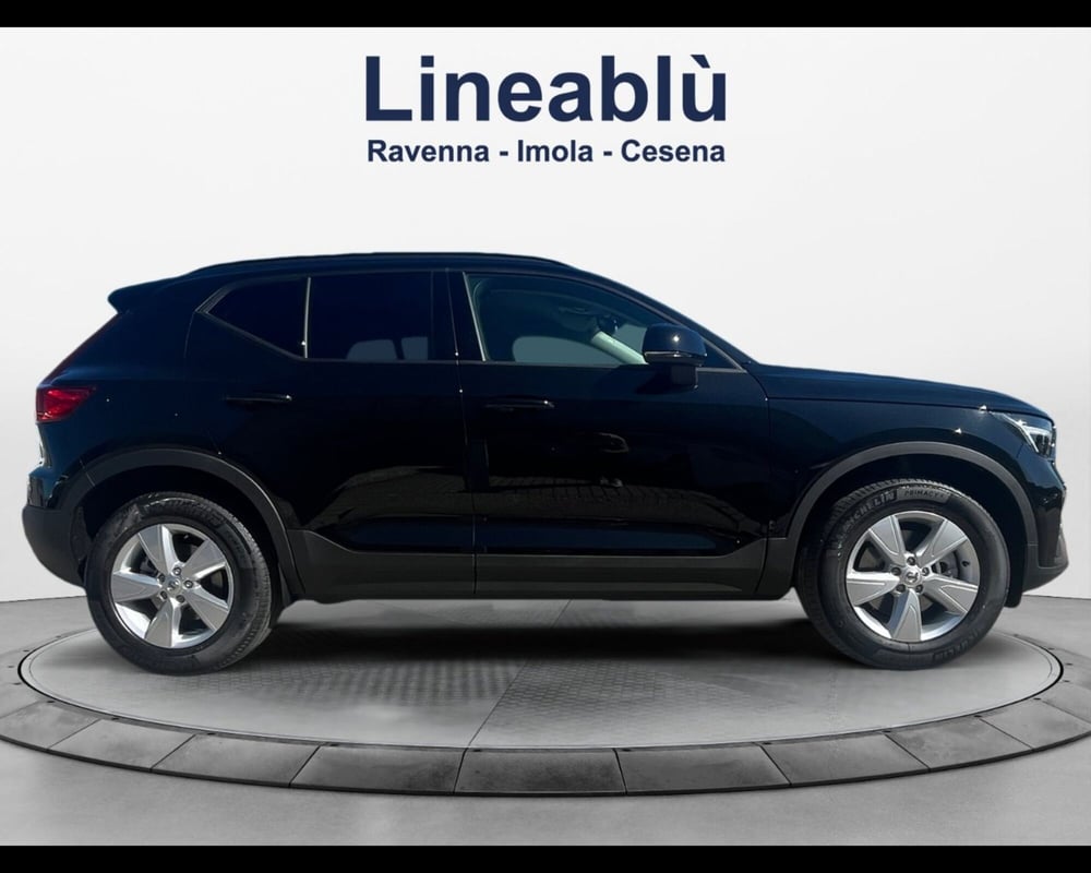 Volvo XC40 nuova a Ravenna (6)