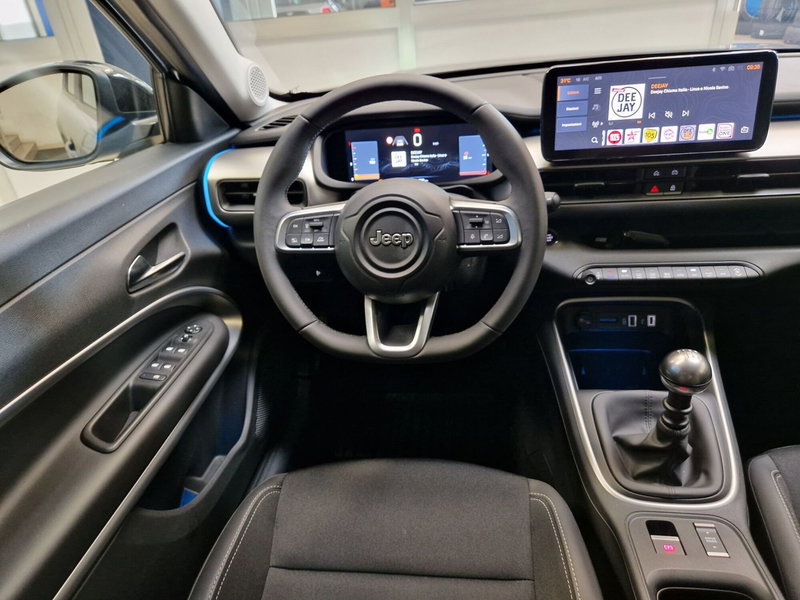 Jeep Avenger usata a Varese (19)