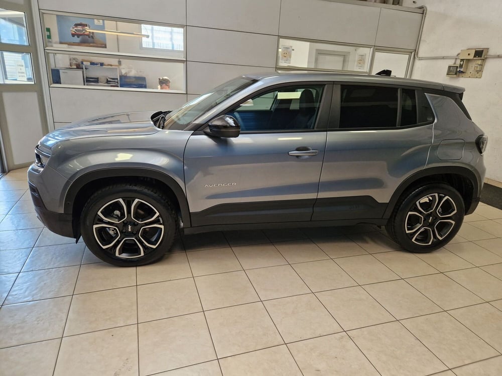 Jeep Avenger usata a Varese (3)