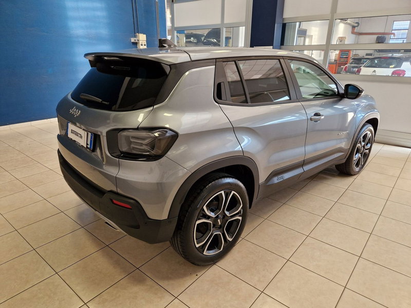 Jeep Avenger usata a Varese (8)