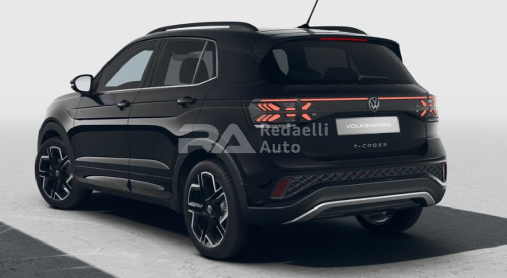 Volkswagen T-Cross nuova a Lecco (3)