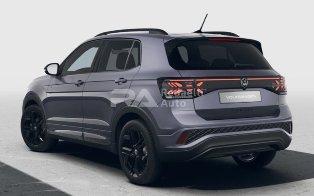 Volkswagen T-Cross nuova a Lecco (3)