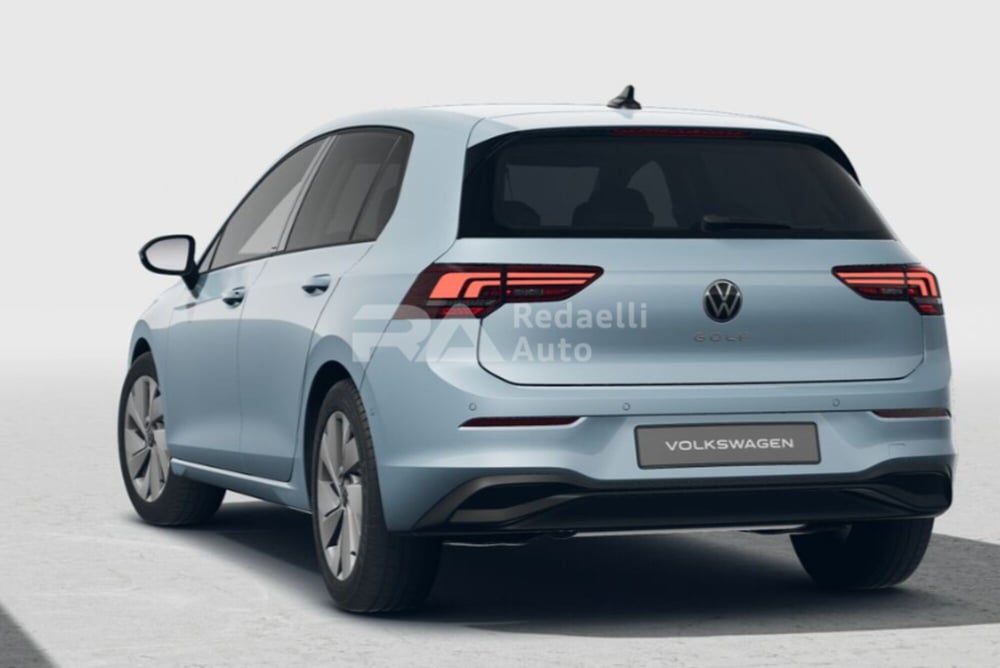 Volkswagen Golf nuova a Lecco (3)