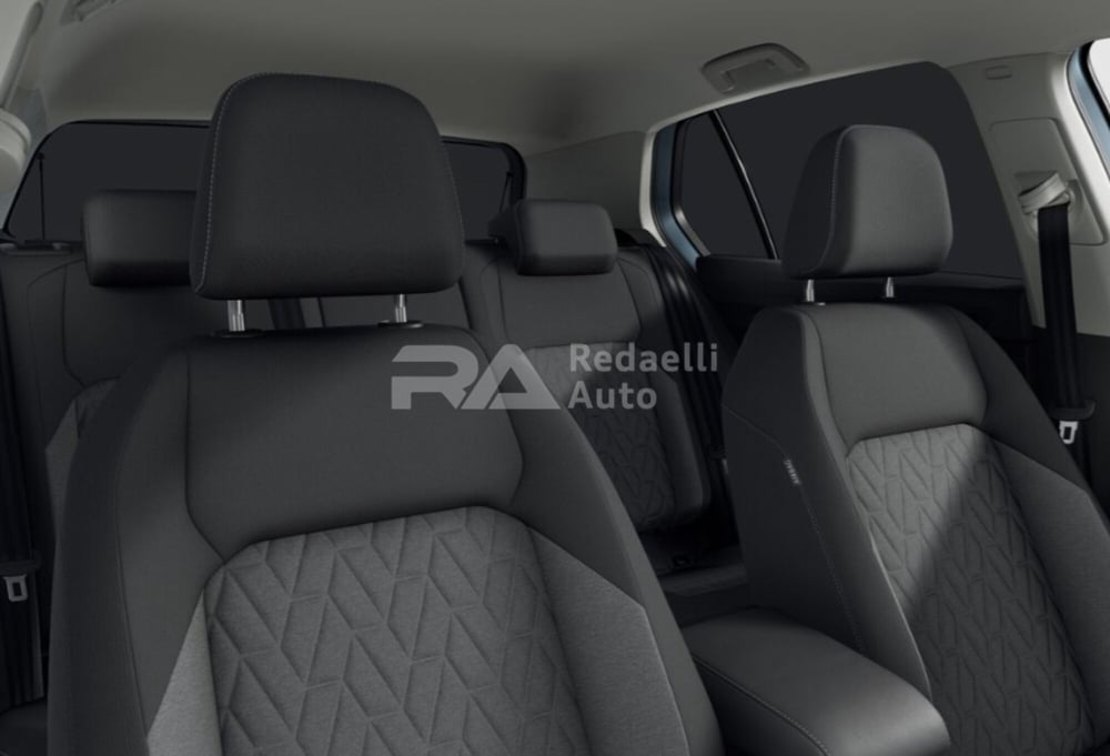 Volkswagen Golf nuova a Lecco (7)