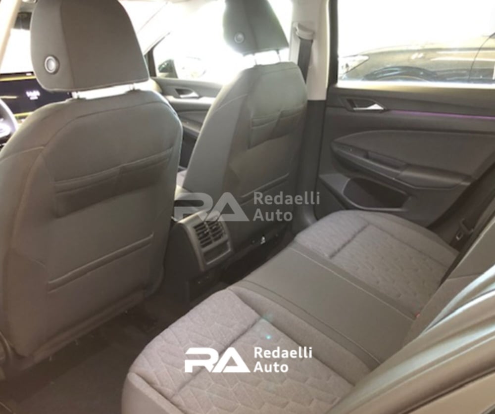 Volkswagen Golf nuova a Lecco (5)