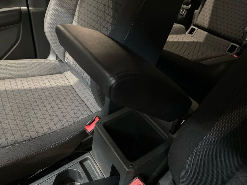 Volkswagen T-Cross usata a Prato (16)