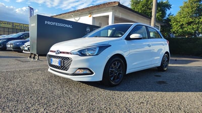 Hyundai i20 1.1 CRDi 12V 5 porte Blackline del 2018 usata a Empoli