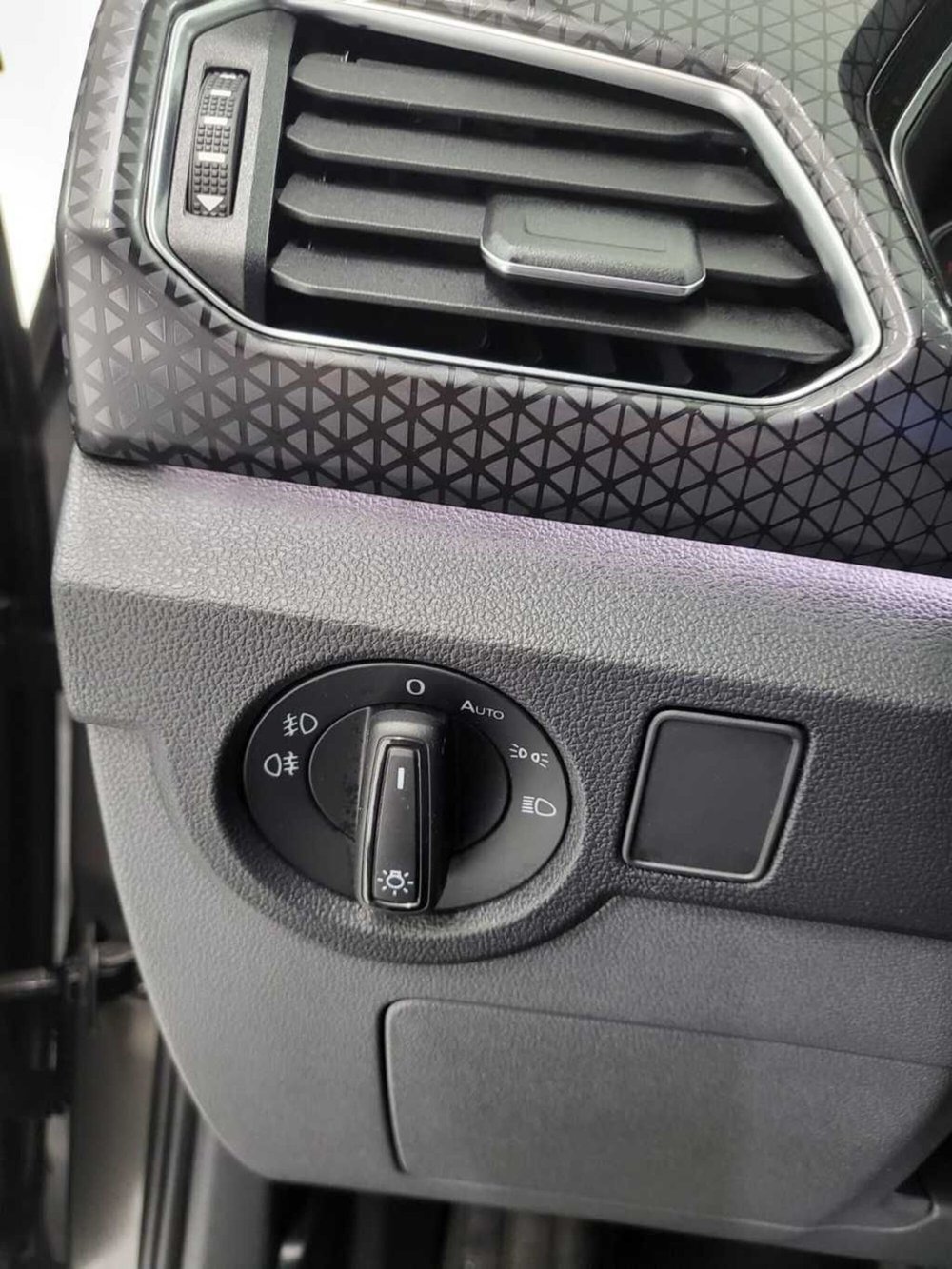 Volkswagen T-Cross usata a Catanzaro (20)