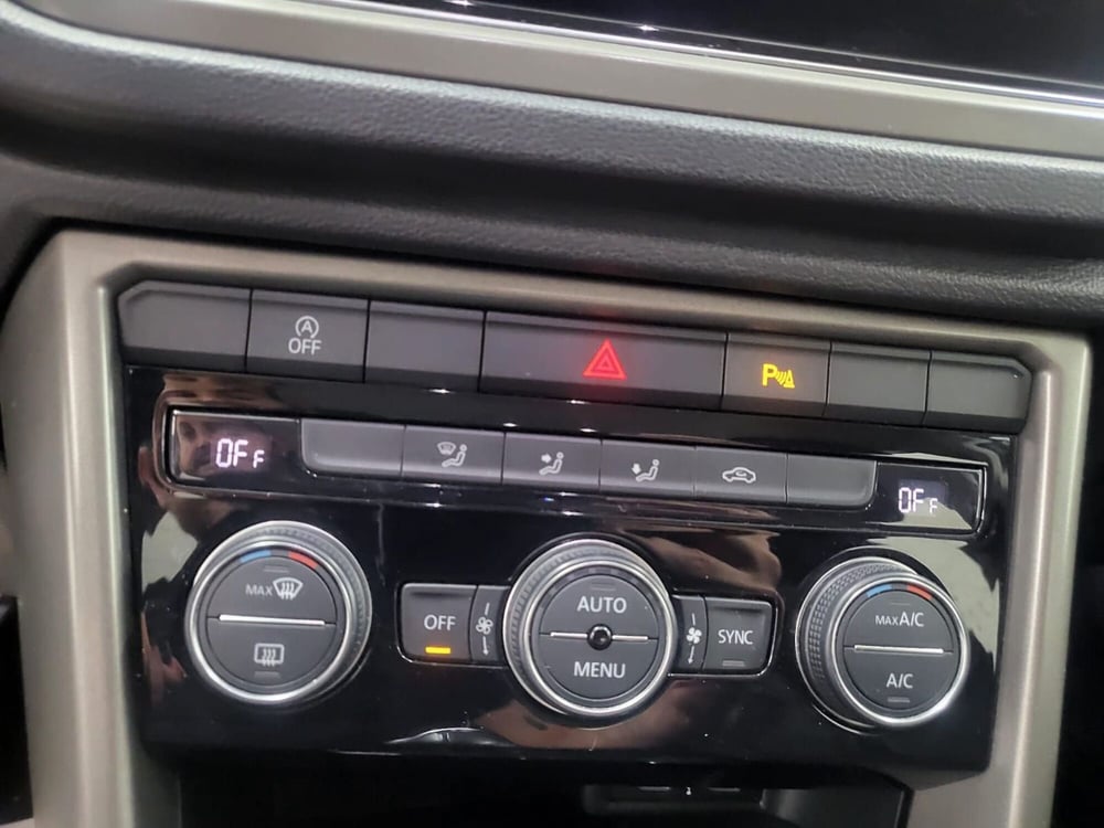 Volkswagen T-Roc usata a Catanzaro (16)