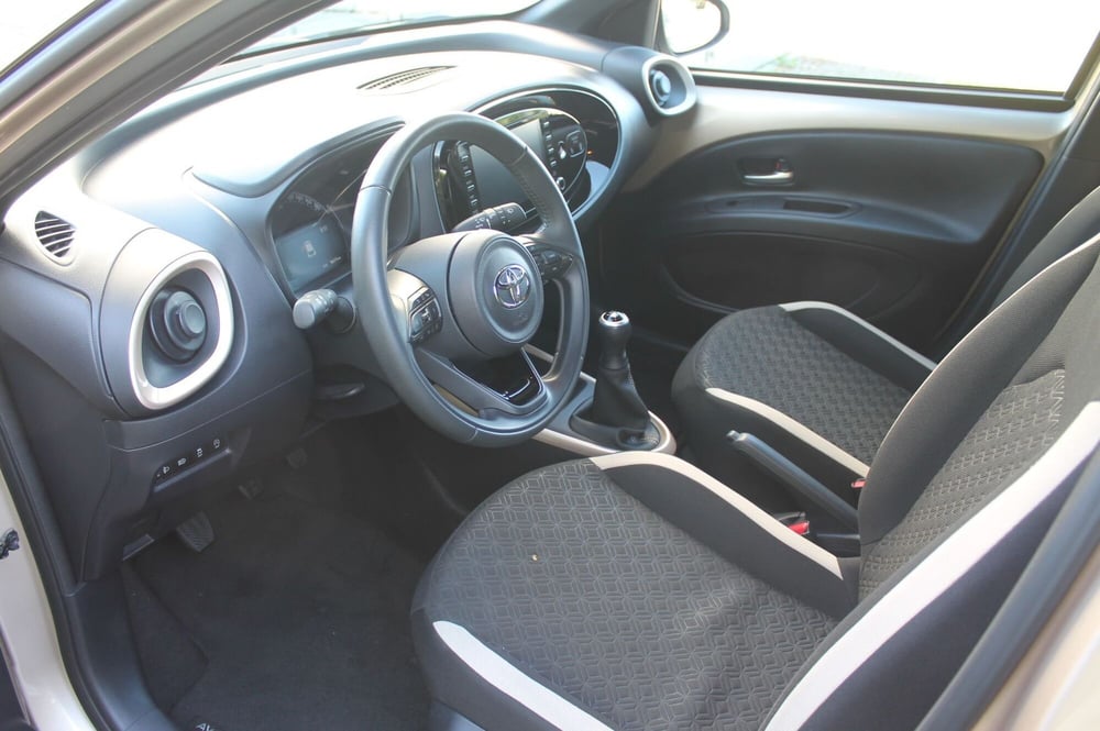 Toyota Aygo X usata a Cuneo (8)