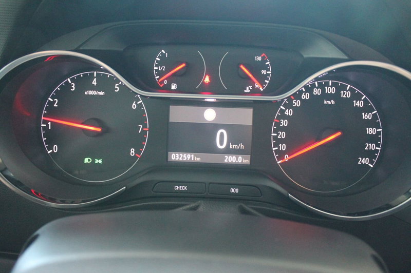 Opel Crossland usata a Cuneo (11)