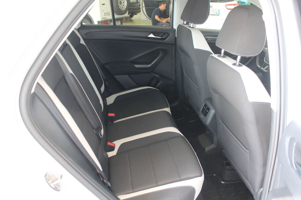 Volkswagen T-Roc usata a Cuneo (10)