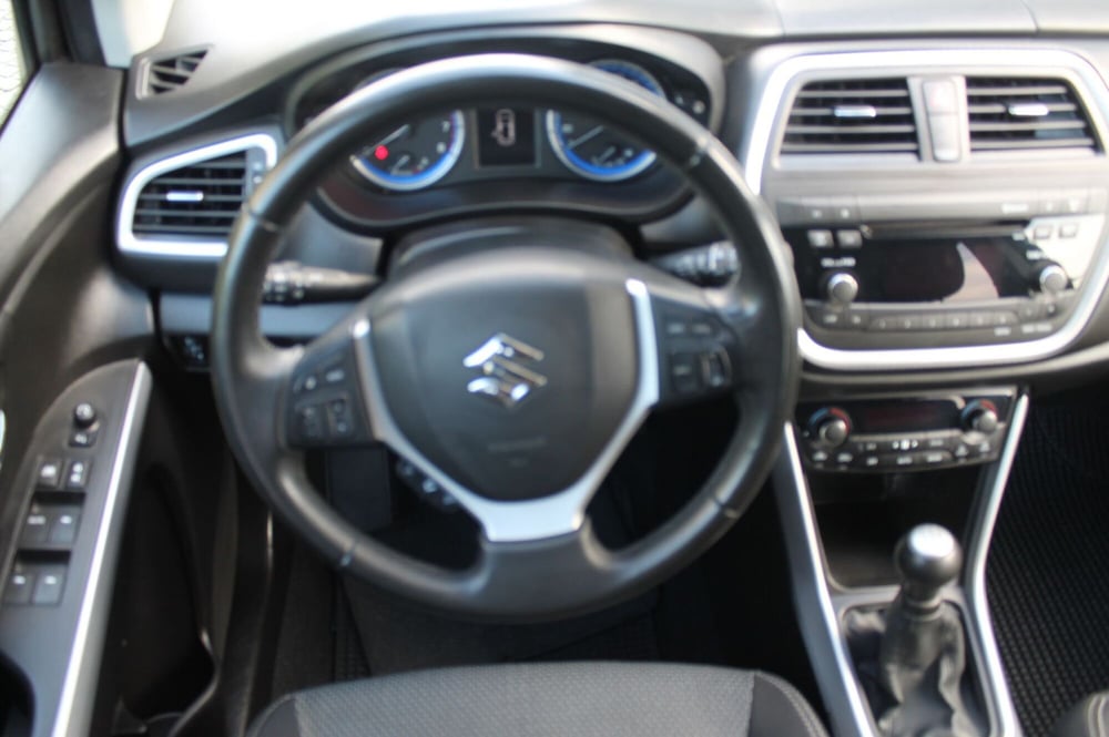 Suzuki S-Cross usata a Cuneo (7)