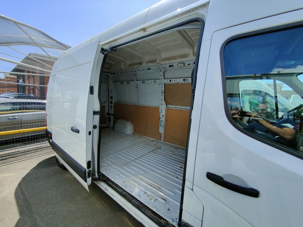 Renault Master Furgone usata a Torino (4)
