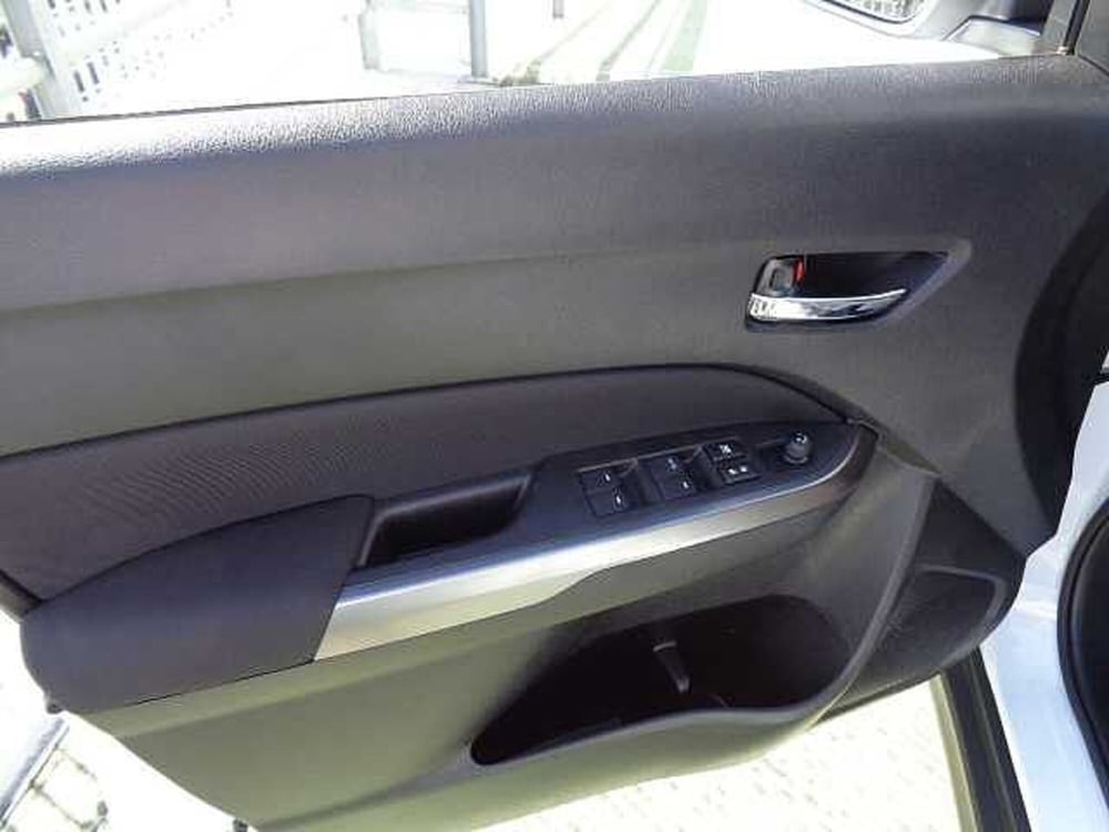 Suzuki Vitara nuova a Treviso (8)